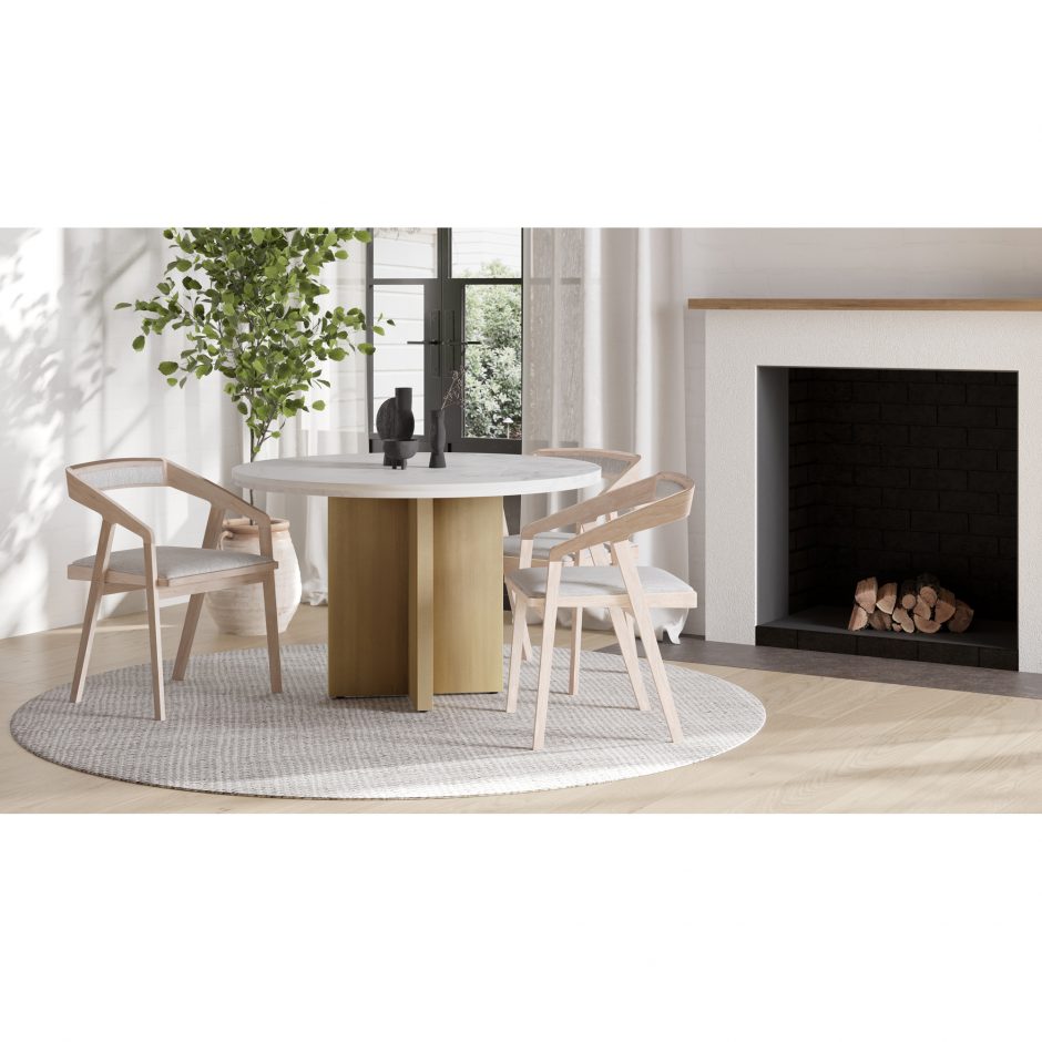 Minimalist Natural Dining Chair